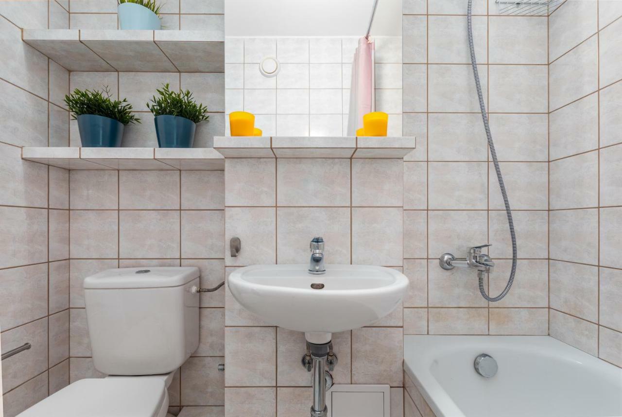 Apartaments Solec 79 By Noclegi Renters Warsaw Exterior photo